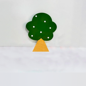 Display árvore em pinus com pintura