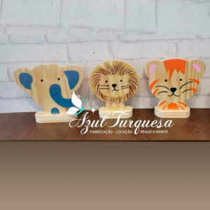 Display bichos unidade em pinus com pintura